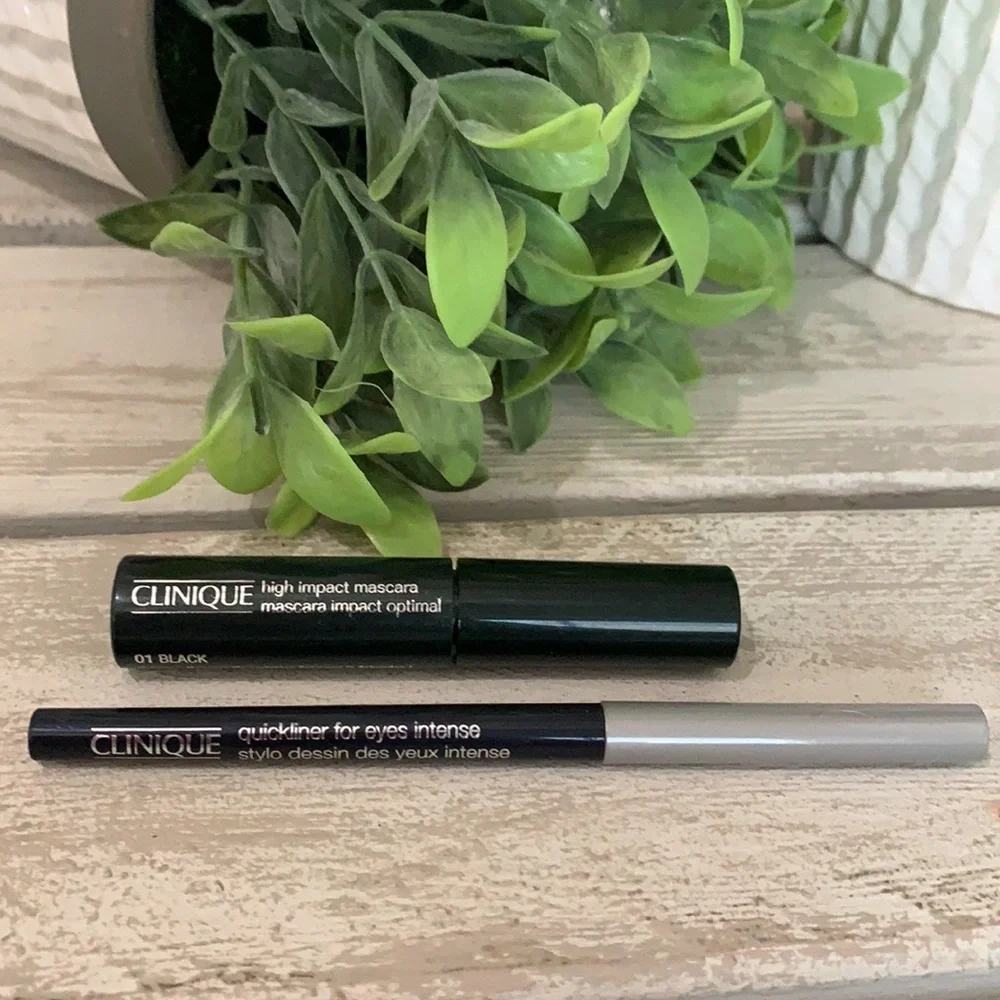 Quick-Liner 🍃🆕🍃Clinique Mascara .14oz & Quick- Eyeliner Set!!
